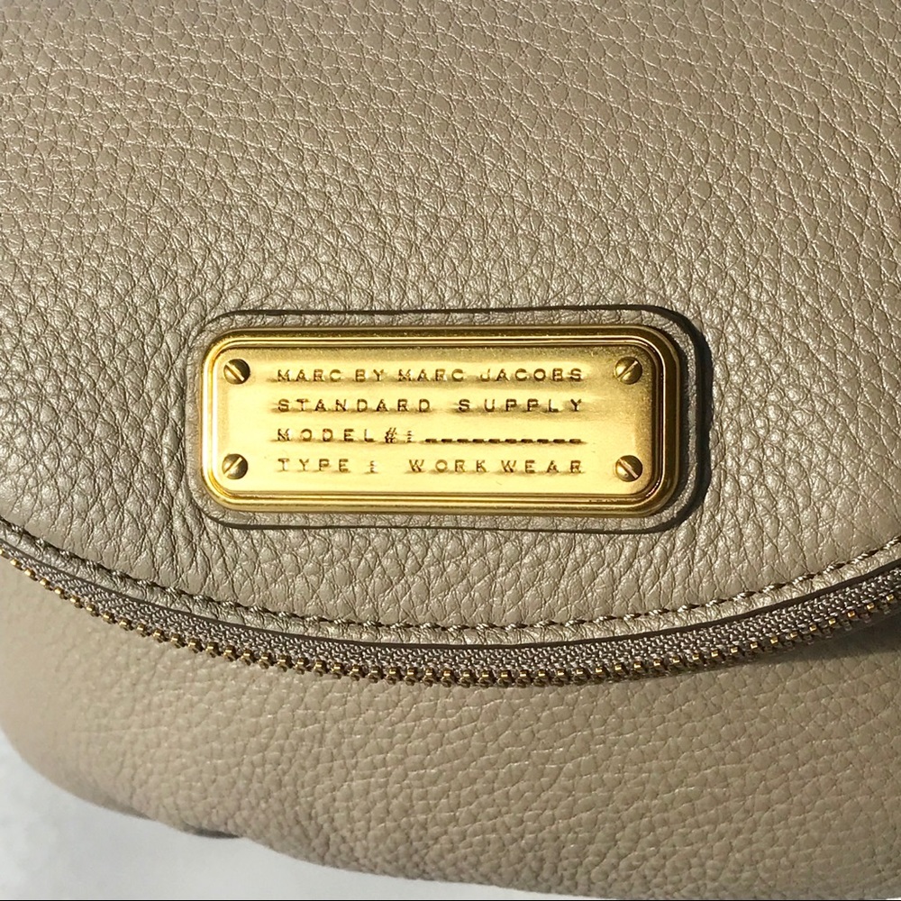 Sold ! Marc Jacobs Mini Natasha Leather Crossbody - Picture 8 of 8